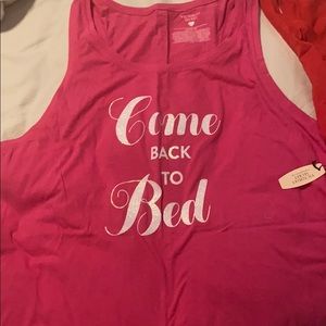 2 pcs bundle NWT Victoria Secret tank top, size L